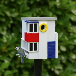 Waschbär Futterstation und Nistkasten »De Stijl«. Online