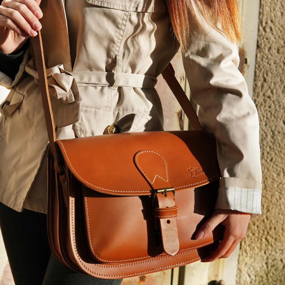 Waschbär Lederhandtasche in Caramelbraun. Outlet