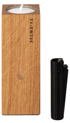 Waschbär Teelichthalter aus Holz, Quader. New